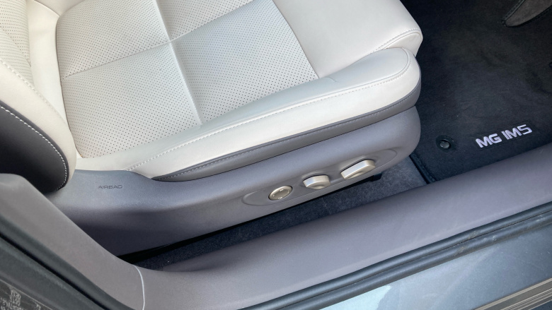 MG Im5 553kW Performance 100kWh 5dr Auto Electric Hatchback